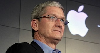 Apple s ceo tim cook is boring and incompetent internet guru says