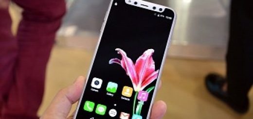 The chinese have already cloned the iphone x and its notch