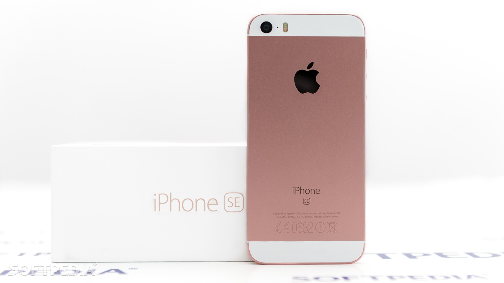 Iphone se goes on sale once again as apple enters panic mode due to poor demand 524617 2