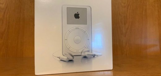 Factory sealed original apple ipod costs just as much as a honda civic 525975 3