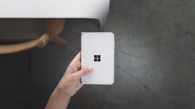 Watch out iphone microsoft s surface phone to feature world class camera 527979 2