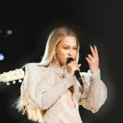 Beyonce concert white outfit