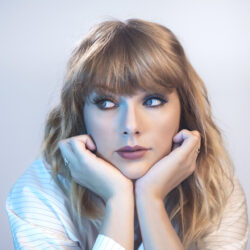 Taylor swift beautiful photo