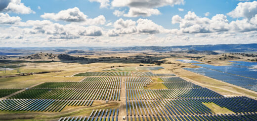 A green future apple says 110 partners using 100 renewable energy 532565 2