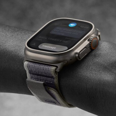 Apple watch ultra 2 pinch.jpg